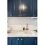 Metro Dworzec Gdanski Elegant Studio Apartamento *