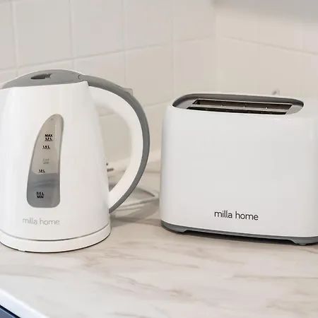 Metro Dworzec Gdanski Elegant Studio דירה *