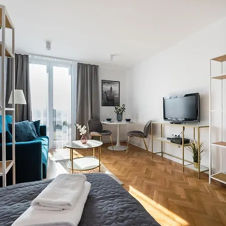 Metro Dworzec Gdanski Elegant Studio Daire Varşova